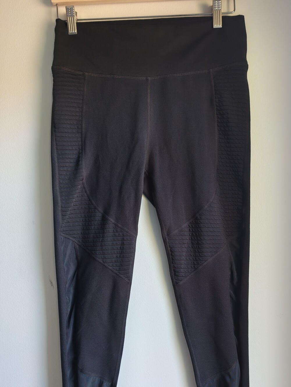 Demi Lovato Fabletics Black High-Rise Leggings with Textured Panels